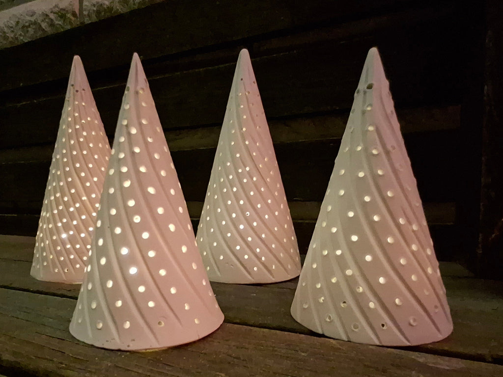 Weihnachtsbaum, Lichtkegel, 16 cm hoch